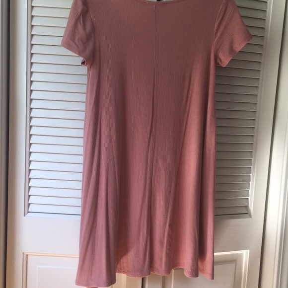 Dusty rose short dress - Picture 3 of 3